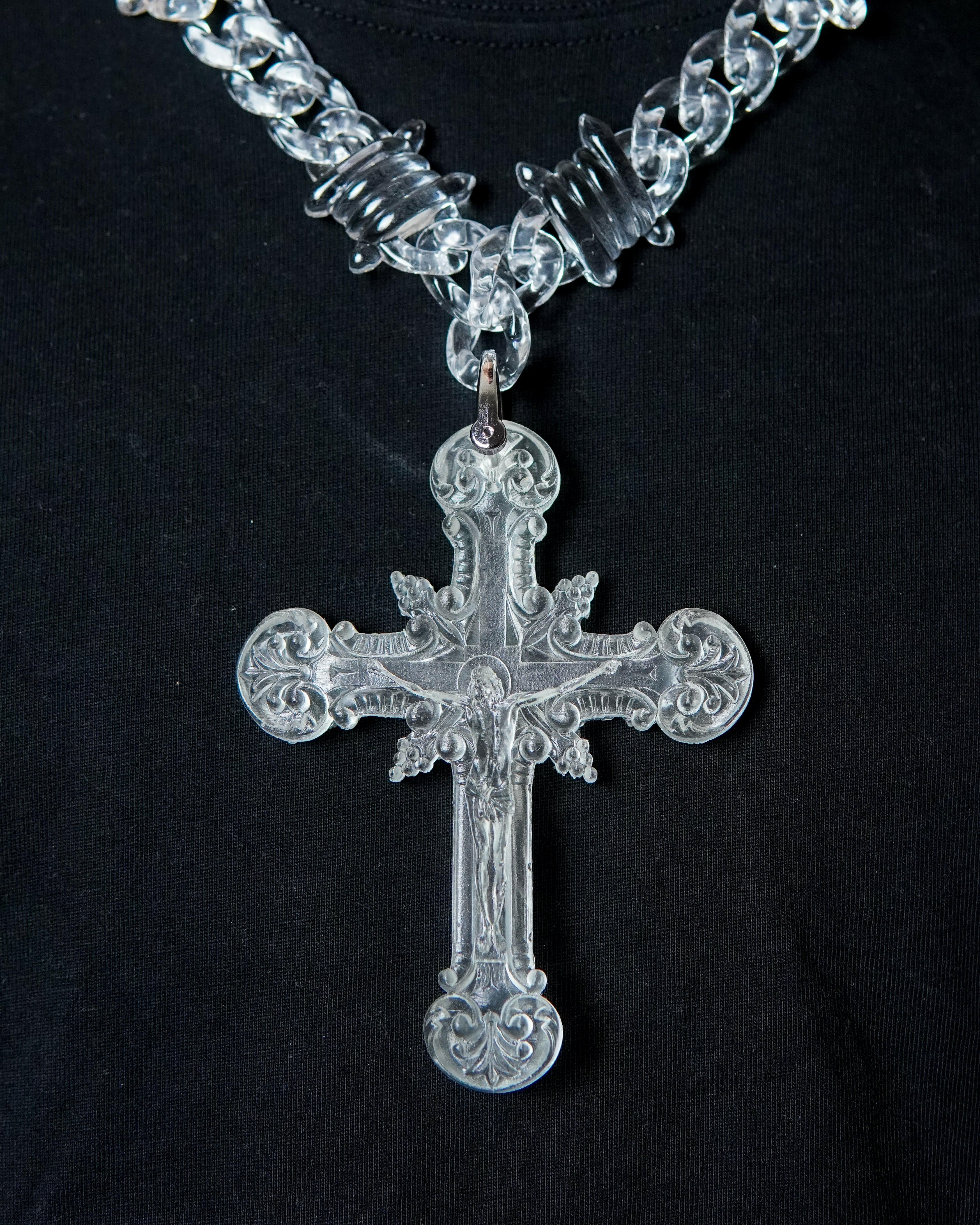 Lavenir Jewelry barbed wire Cuban chain necklace featuring a clear cross pendant for bold style