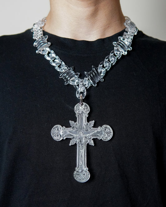 Lavenir Jewelry premium jewelry bundle featuring a clear cross pendant and chunky chain necklace
